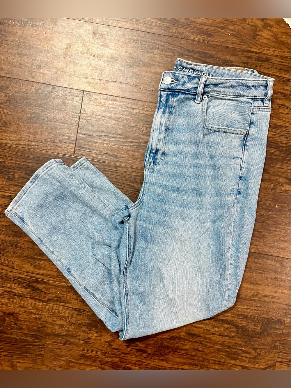 American eagle mom jeans